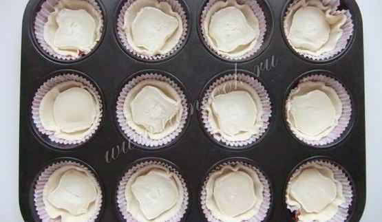 тарталетки с козьим сыром и медом