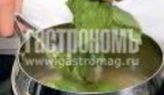 тарталетки с персиками