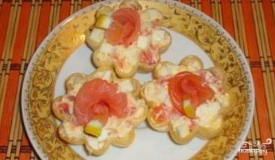 тарталетки с семгой