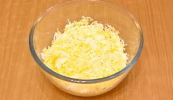 тарталетки с сыром и помидорами