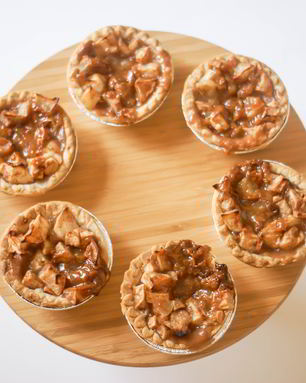 Тарталетки с яблоками