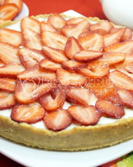 Рецепт клубничного тарта без выпечки