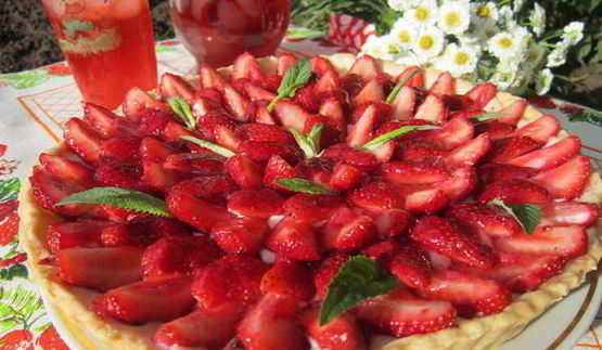 клубничный тарт с заварным кремом