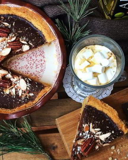 Рецепт кофейных оттенков — миндального тарта с шоколадным ганашем