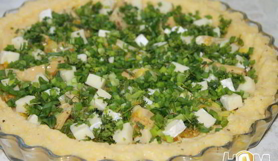 тарт из поленты с луком пореем