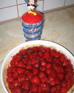 Тарт с белым шоколадом и двойной клубникой