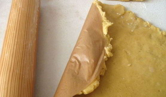 тарт с франжипаном и карамелизованной грушей