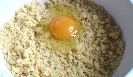 тарт с франжипаном и карамелизованной грушей