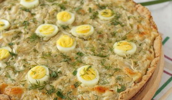 тарт с капустой и перепелиными яйцами