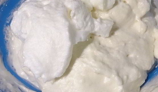 тарт с клубничным муссом и желе