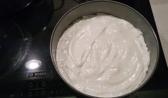 тарт с клубничным муссом и желе