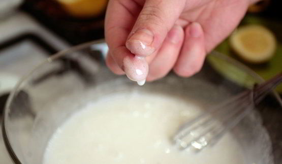 тарт с лимонной начинкой и белковым кремом