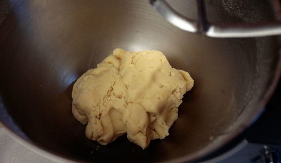 тарт с лимонной начинкой и белковым кремом