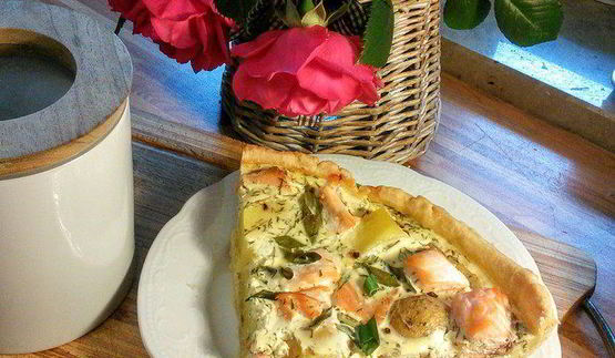 тарт с лососем и картофелем