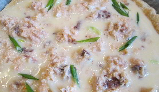 тарт с лососем и овощами