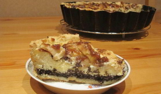 тарт с маком, творогом и яблоками