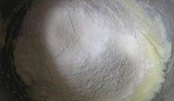 тарт с маскарпоне и ежевикой