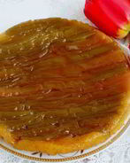 Тарт с ревенем и кардамоном