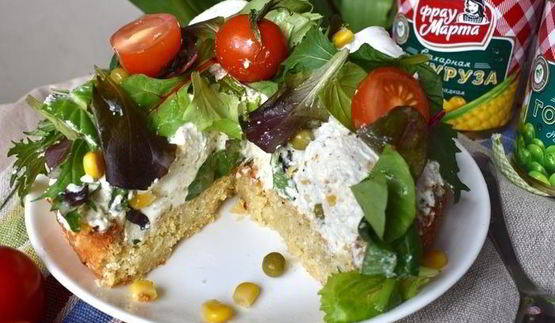 тарт с творогом, овощами и зеленью