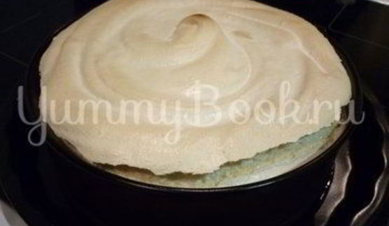 ягодный тарт под нежным безе