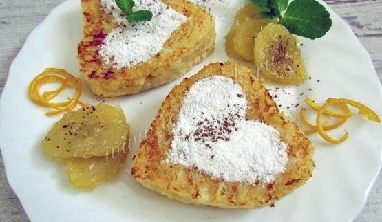 французские тосты в виде сердца