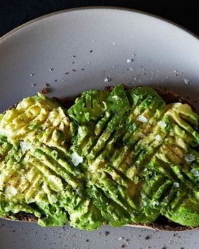 Тосты с авокадо