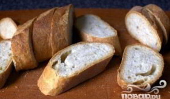 тосты с салатом из баклажанов