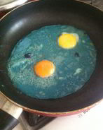 Голубая яичница
