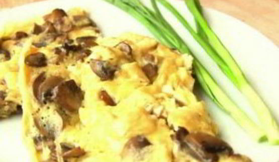 простая яичница с грибами