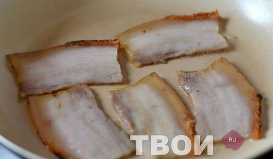 яичница с беконом