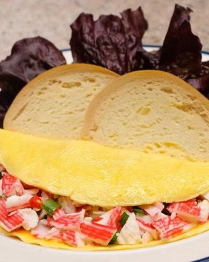 Рецепт яичницы с крабовыми палочками