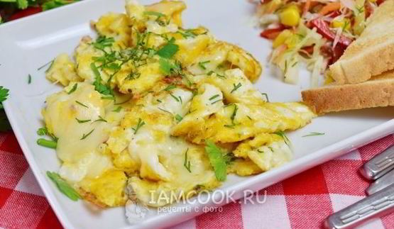 яичница с сыром