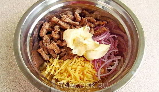 закуска из свинины и сыра