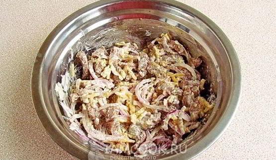 закуска из свинины и сыра