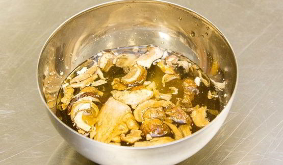 заливное из грибов