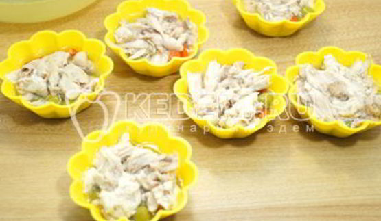 заливное из курицы праздничное