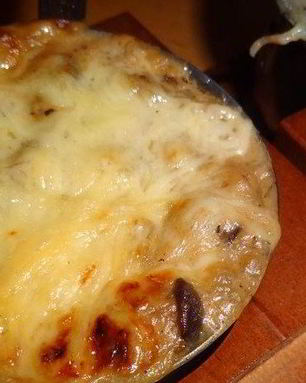 Баклажанный жюльен с грибами