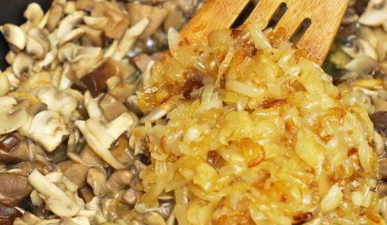 блинная улитка с грибным жюльеном