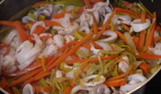 жульен из морского коктейля