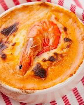 Жульен с креветками и грибами