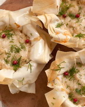 Жульен с курицей в тесте фило