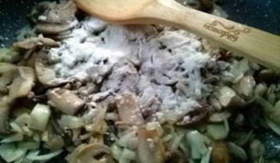 жульен с шампиньонами