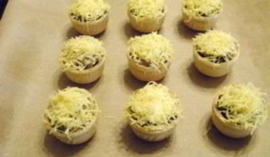 жульен в тарталетках с грибами и курицей